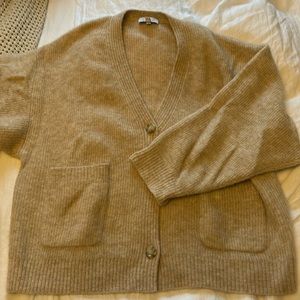 & Other Stories boxy v neck ribbed cardigan - M